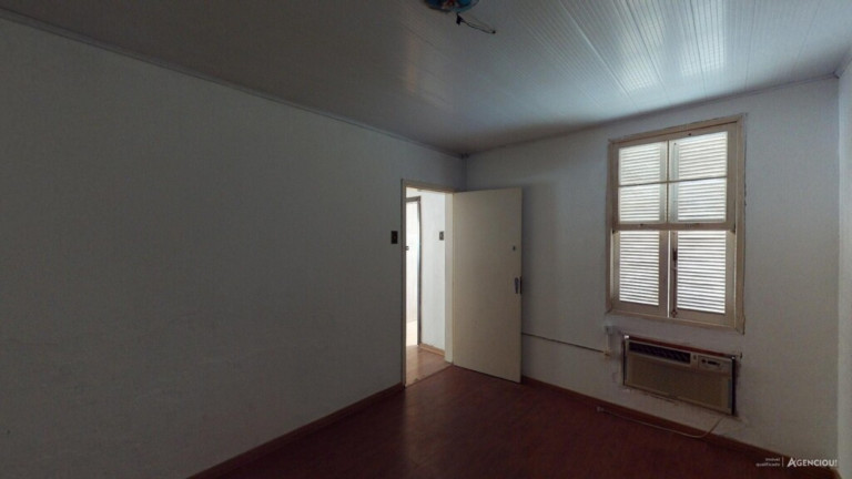 Imagem Imóvel com 2 Quartos à Venda, em Passo Da Areia - Porto Alegre Imagem Imóvel com 2 Quartos à Venda, em Passo Da Areia - Porto Alegre
