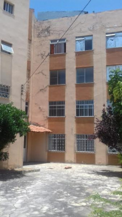 Imagem Apartamento com 3 Quartos à Venda, 75 m² em Stiep - Salvador