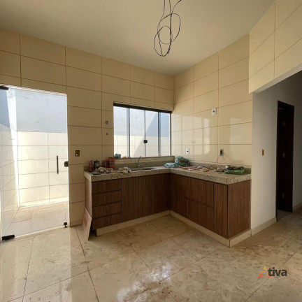 Imagem Casa com 3 Quartos à Venda, 95 m²