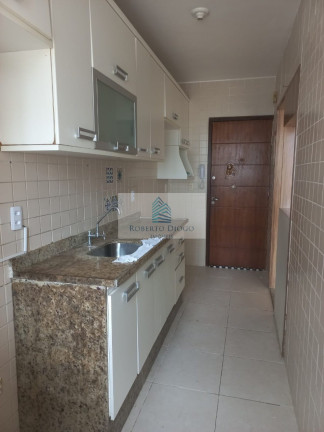 Imagem Imóvel com 2 Quartos à Venda, 52 m² em Camorim - Rio De Janeiro Imagem Imóvel com 2 Quartos à Venda, 52 m² em Camorim - Rio De Janeiro