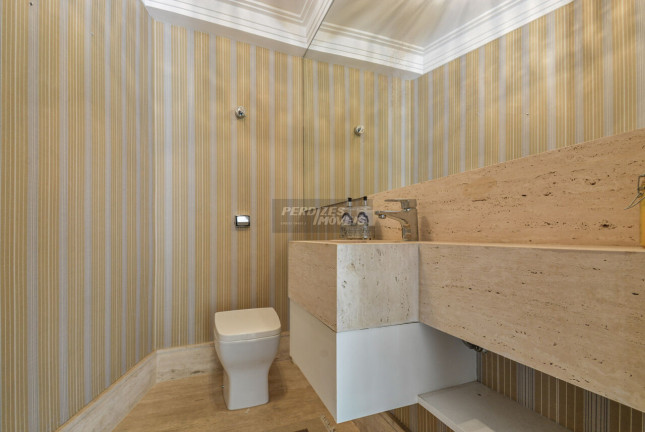 Imagem Casa com 4 Quartos para Alugar, 470 m² em Perdizes - São Paulo