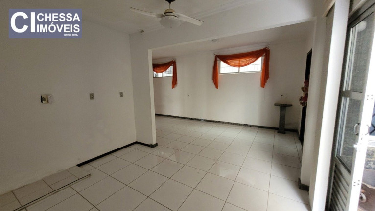 Imagem Casa com 2 Quartos à Venda, 120 m² em Centro - Itajaí