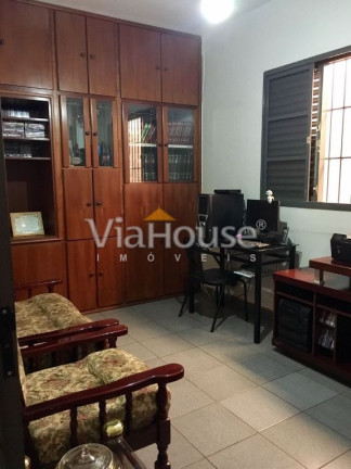 Imagem Casa com 4 Quartos à Venda, 300 m² em Jardim Irajá - Ribeirão Preto Imagem Casa com 4 Quartos à Venda, 300 m² em Jardim Irajá - Ribeirão Preto