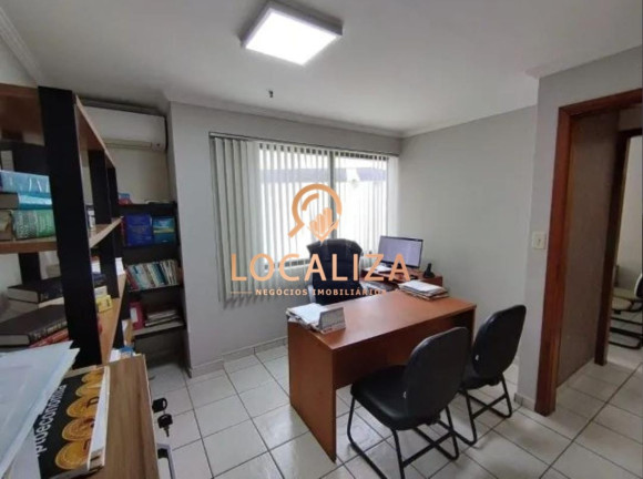 Sala Comercial à Venda, 45 m² em Centro - São José Dos Campos