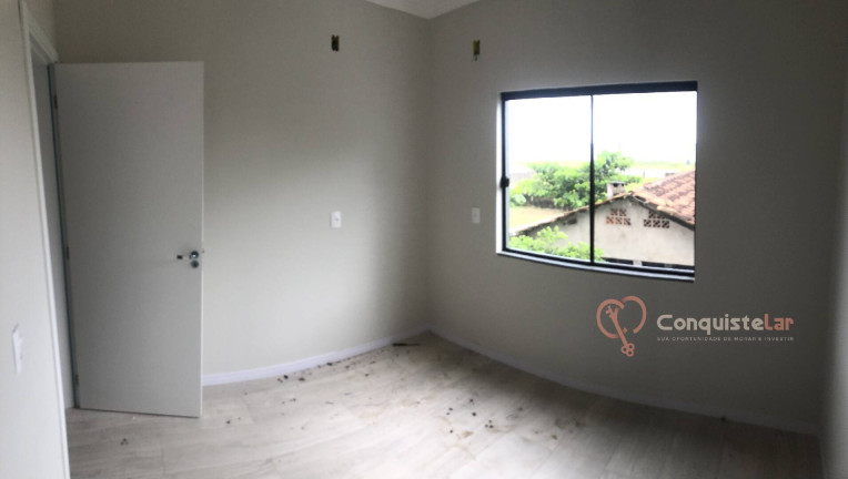 Imagem Casa com 3 Quartos à Venda, 107 m² em Praia Do Ervino - São Francisco Do Sul