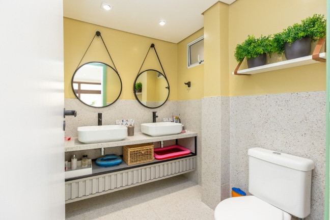 Imagem Casa com 4 Quartos à Venda, 390 m² em Vila Ipojuca - São Paulo