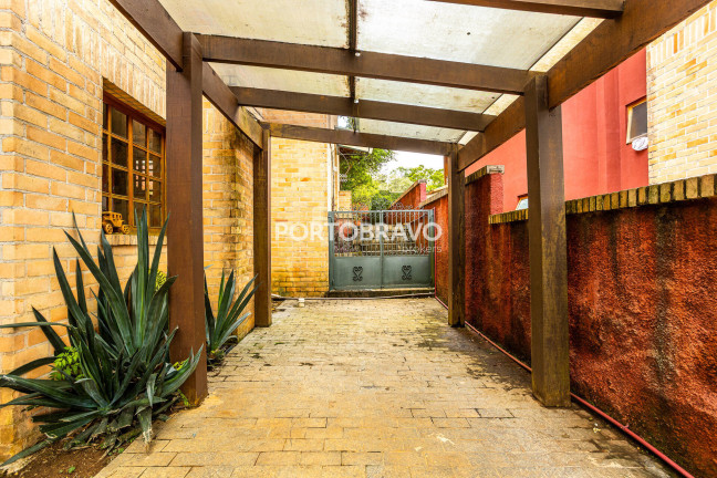 Imagem Casa com 4 Quartos à Venda, 350 m² em Granja Viana - Carapicuíba Imagem Casa com 4 Quartos à Venda, 350 m² em Granja Viana - Carapicuíba