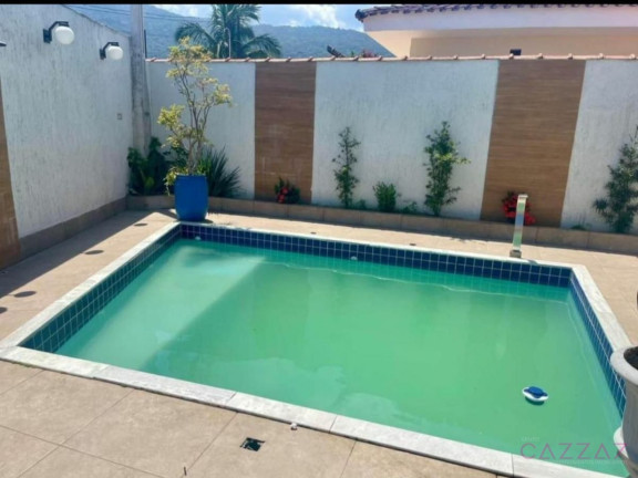 Casa com 3 Quartos à Venda, 244 m² em Flórida - Praia Grande