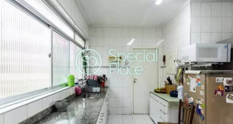Imagem Apartamento com 3 Quartos à Venda, 200 m² em Itaim Bibi - São Paulo