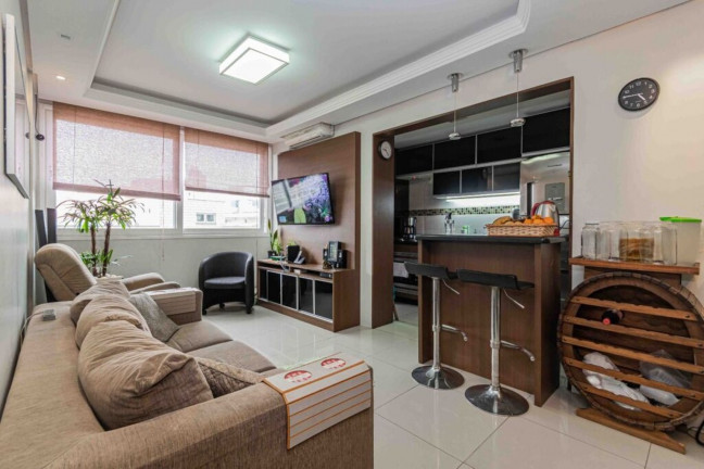 Imagem Imóvel com 3 Quartos à Venda, 72 m² em Higienópolis - Porto Alegre Imagem Imóvel com 3 Quartos à Venda, 72 m² em Higienópolis - Porto Alegre