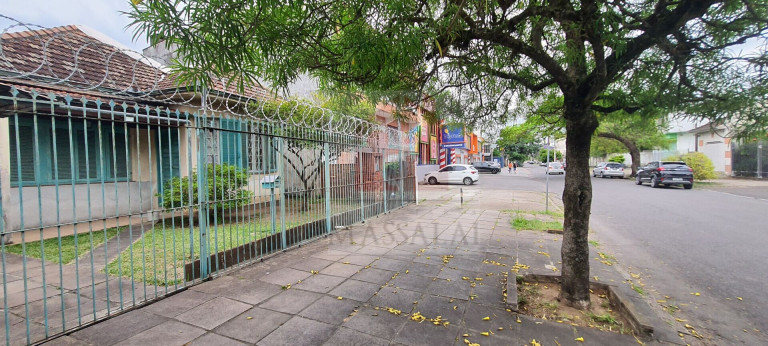 Imagem Casa com 3 Quartos à Venda, 140 m² em São João - Porto Alegre Imagem Casa com 3 Quartos à Venda, 140 m² em São João - Porto Alegre