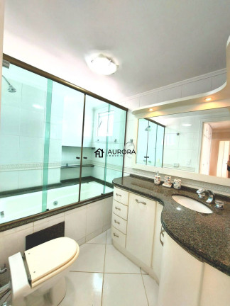 Imagem Apartamento com 3 Quartos à Venda, 182 m² em Centro - Balneário Camboriú Imagem Apartamento com 3 Quartos à Venda, 182 m² em Centro - Balneário Camboriú