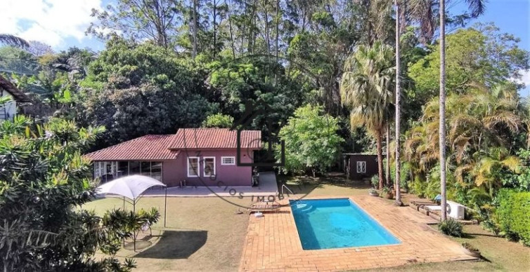 Imagem Casa de Condomínio com 3 Quartos à Venda, 1.500 m² em Algarve - Cotia