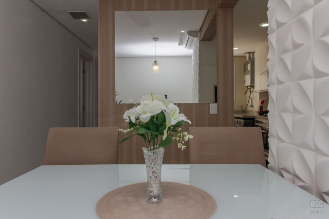 Imagem Imóvel com 2 Quartos à Venda, 58 m² em Vila Nova - Porto Alegre Imagem Imóvel com 2 Quartos à Venda, 58 m² em Vila Nova - Porto Alegre