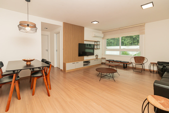 Imagem Apartamento com 2 Quartos à Venda, 90 m² em Santa Tereza - Porto Alegre Imagem Apartamento com 2 Quartos à Venda, 90 m² em Santa Tereza - Porto Alegre