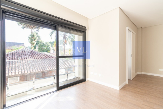 Imagem Casa com 3 Quartos à Venda, 159 m² em água Verde - Curitiba