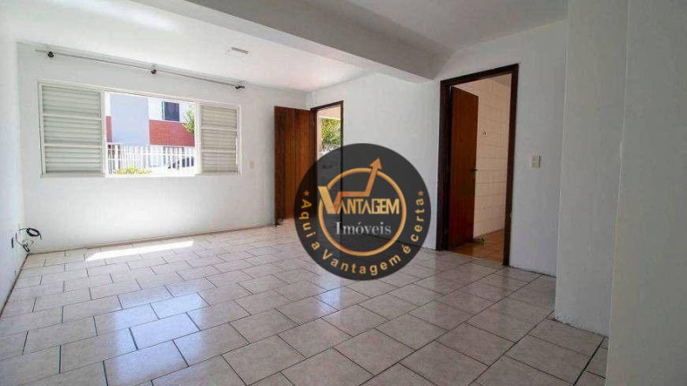 Imagem Sobrado com 3 Quartos à Venda, 88 m² em Uberaba - Curitiba