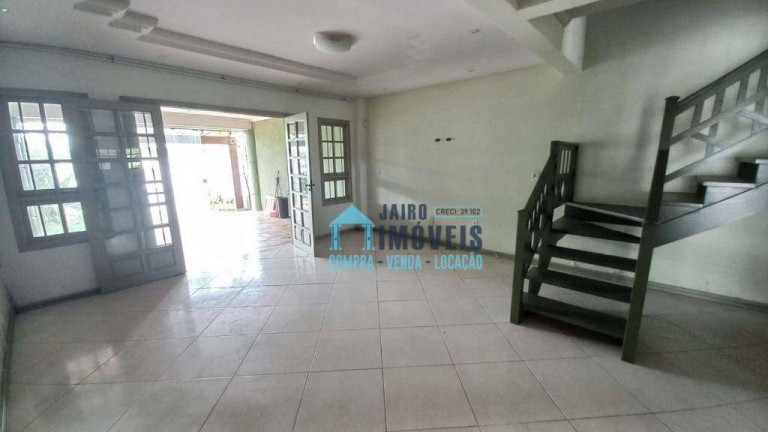 Imagem Sobrado com 3 Quartos à Venda, 180 m² em Centro - Tramandaí Imagem Sobrado com 3 Quartos à Venda, 180 m² em Centro - Tramandaí