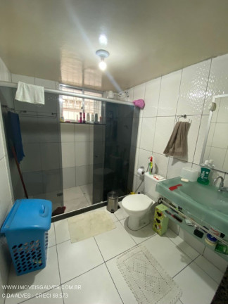Imagem Sobrado com 2 Quartos à Venda,  em Saracuruna - Duque De Caxias