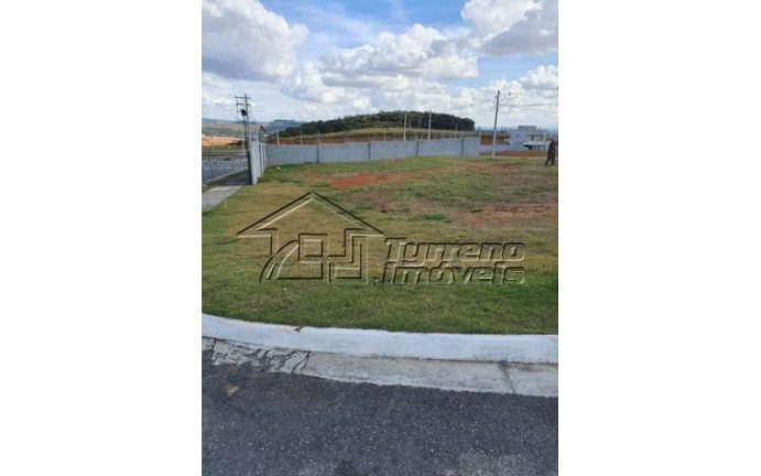 Imóvel à Venda, 288 m² em Putim - São José Dos Campos