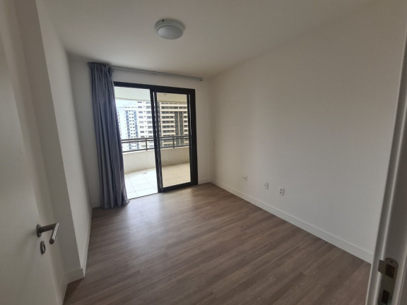 Imagem Imóvel com 4 Quartos à Venda, 124 m² em Barra Da Tijuca - Rio De Janeiro