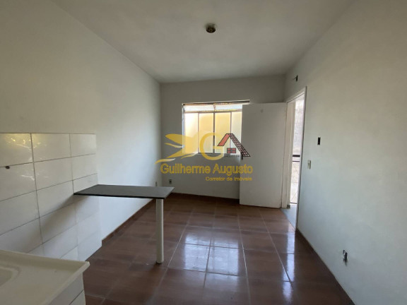 Imagem Kitnet com 6 Quartos à Venda, 60 m² em Fábricas - São João Del Rei