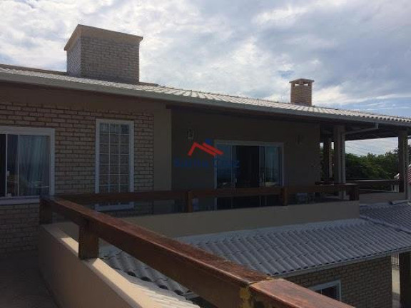 Imagem Sobrado com 4 Quartos à Venda, 380 m² em Ingleses Do Rio Vermelho - Florianópolis Imagem Sobrado com 4 Quartos à Venda, 380 m² em Ingleses Do Rio Vermelho - Florianópolis