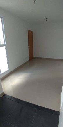 Apartamento com 2 Quartos para Alugar,  em Piracangaguá - Taubaté