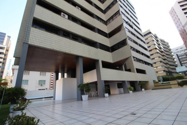 Imagem Apartamento com 3 Quartos à Venda, 181 m² em Meireles - Fortaleza
