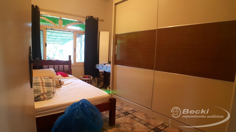 Imagem Casa com 3 Quartos à Venda, 195 m² em Aventureiro - Joinville