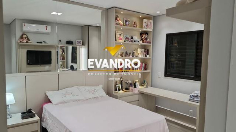 Imagem Apartamento com 4 Quartos à Venda, 247 m² em Duque De Caxias - Cuiabá