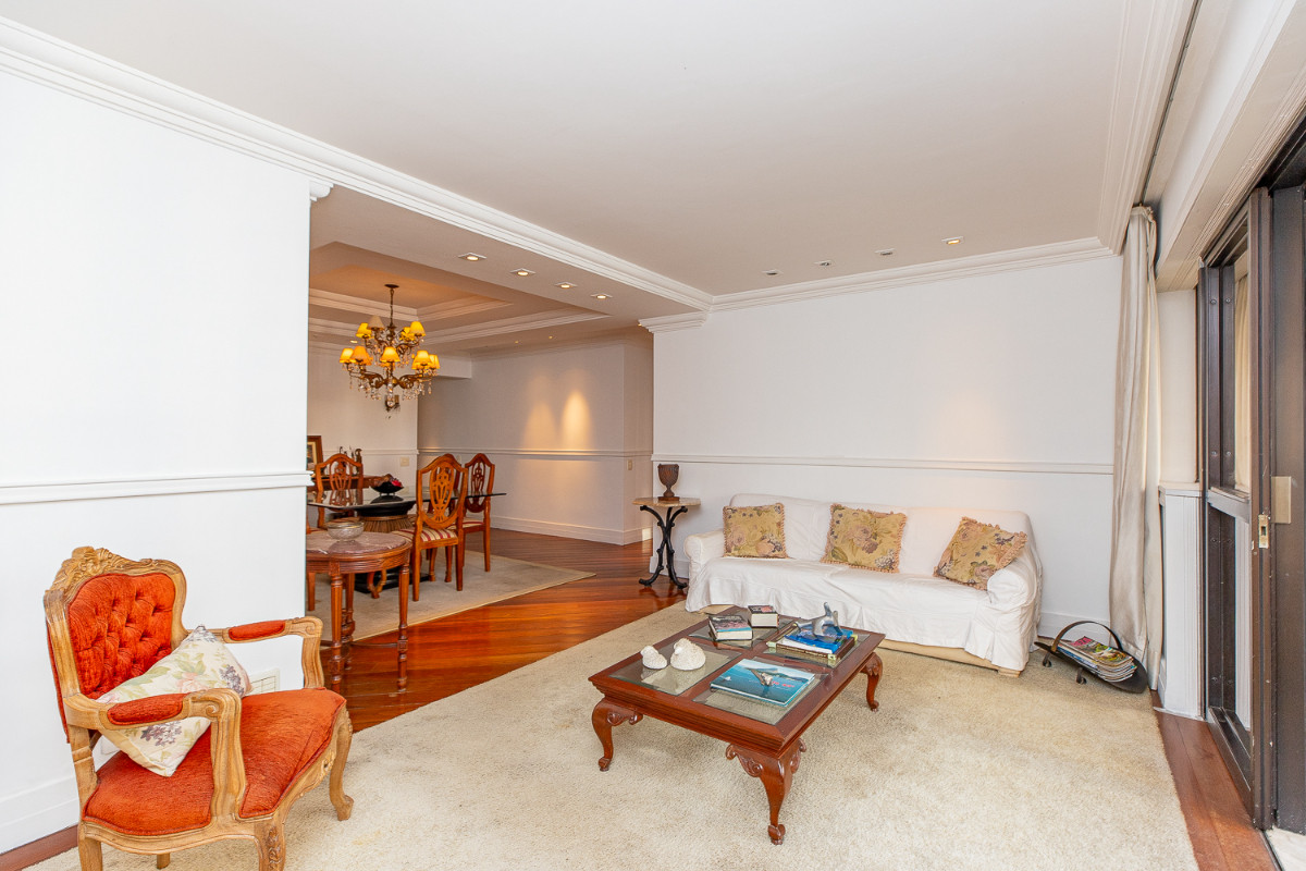 Imagem Apartamento com 4 Quartos à Venda, 155 m² em Moema - São Paulo Imagem Apartamento com 4 Quartos à Venda, 155 m² em Moema - São Paulo