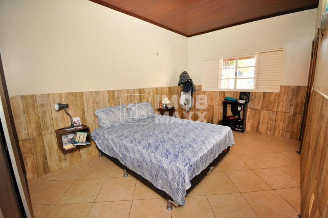 Imagem Casa com 4 Quartos à Venda, 220 m² em Ceilândia - Brasília