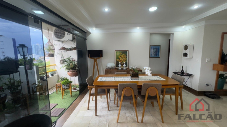 Imagem Apartamento com 2 Quartos à Venda, 303 m² em Centro - São Vicente Imagem Apartamento com 2 Quartos à Venda, 303 m² em Centro - São Vicente