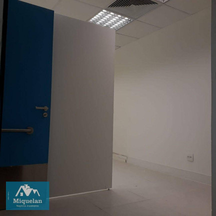 Sala Comercial à Venda, 33 m² em Consolação - São Paulo