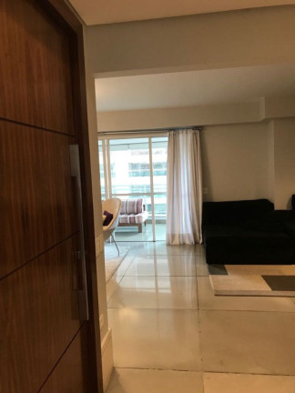 Imagem Apartamento com 3 Quartos à Venda, 185 m² em Vila Romana - São Paulo