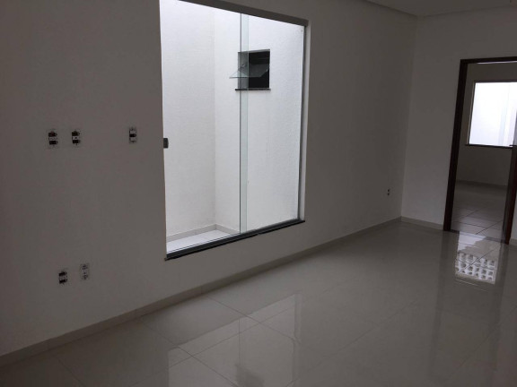Imagem Casa com 2 Quartos à Venda, em Conceicão - Feira De Santana Imagem Casa com 2 Quartos à Venda, em Conceicão - Feira De Santana