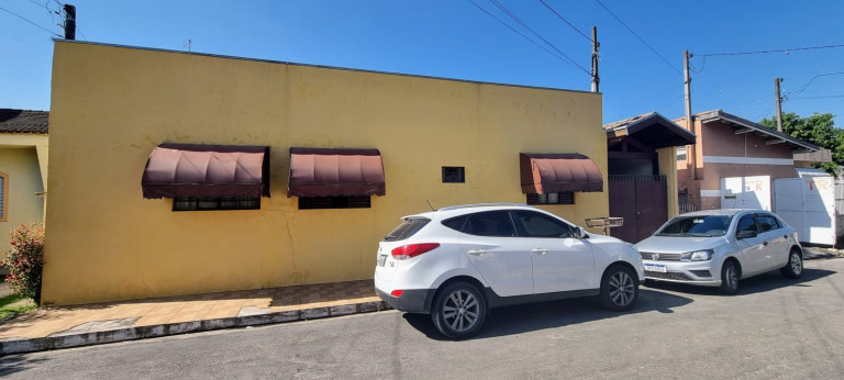 Imagem Casa com 3 Quartos à Venda, 126 m² em Parque Das Rosas - Roseira