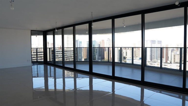 Imagem Apartamento com 4 Quartos à Venda, 311 m² em 
     Meireles
     - 
     Fortaleza
    