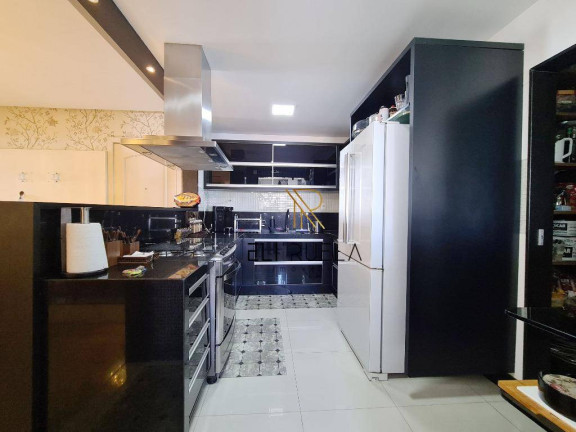 Imagem Apartamento com 4 Quartos à Venda, 200 m² em Praia De Itaparica - Vila Velha Imagem Apartamento com 4 Quartos à Venda, 200 m² em Praia De Itaparica - Vila Velha