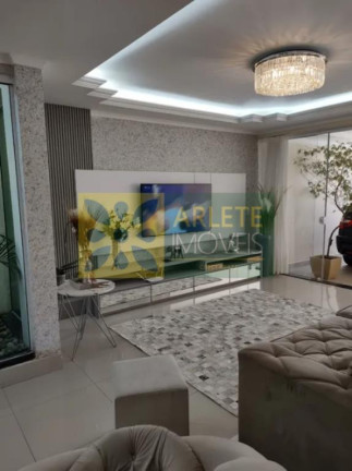 Imagem Sobrado com 3 Quartos à Venda, 191 m² em Balneário Perequê - Porto Belo