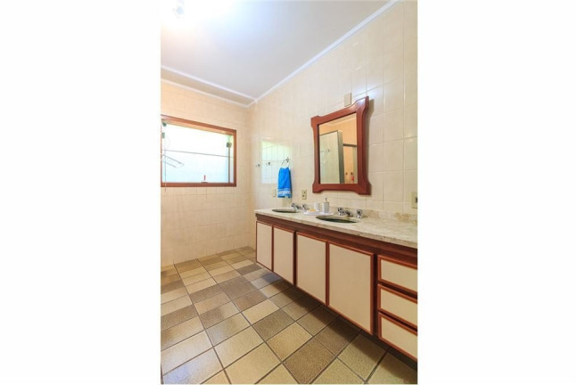 Imagem Casa com 4 Quartos à Venda, em Jardim Cordeiro - São Paulo Imagem Casa com 4 Quartos à Venda, em Jardim Cordeiro - São Paulo