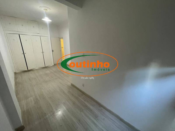 Imagem Apartamento com 3 Quartos à Venda, 110 m² em Tijuca - Rio De Janeiro Imagem Apartamento com 3 Quartos à Venda, 110 m² em Tijuca - Rio De Janeiro