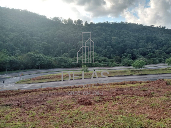 Terreno em Condomínio à Venda, 600 m² em Atibaia