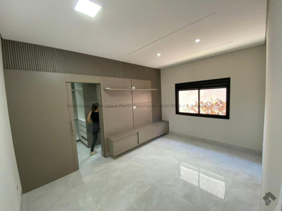 Imagem Casa com 7 Quartos à Venda, 200 m² em Carandá Bosque - Campo Grande Imagem Casa com 7 Quartos à Venda, 200 m² em Carandá Bosque - Campo Grande