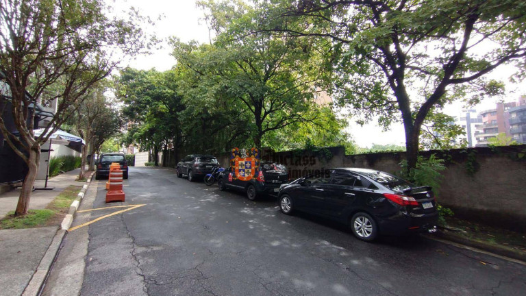 Imagem Terreno à Venda, 737 m² em Vila Suzana - São Paulo Imagem Terreno à Venda, 737 m² em Vila Suzana - São Paulo