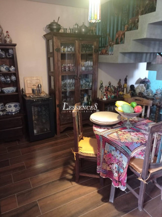 Imagem Sobrado com 4 Quartos à Venda, 307 m² em Jardins Parma - Senador Canedo