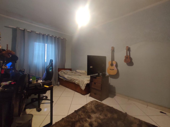 Imagem Casa com 3 Quartos à Venda, 237 m² em Jardim - Santo André