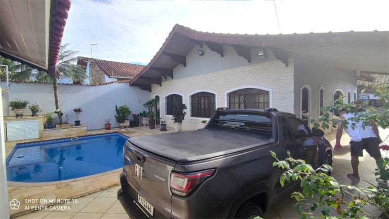 Imagem Casa com 4 Quartos à Venda, 187 m² em Balneario Florida - Praia Grande Imagem Casa com 4 Quartos à Venda, 187 m² em Balneario Florida - Praia Grande