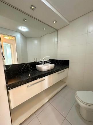 Imagem Apartamento com 3 Quartos à Venda, 136 m² em América - Joinville Imagem Apartamento com 3 Quartos à Venda, 136 m² em América - Joinville